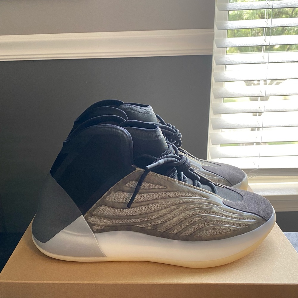 SOLD - Picture 2 of 7